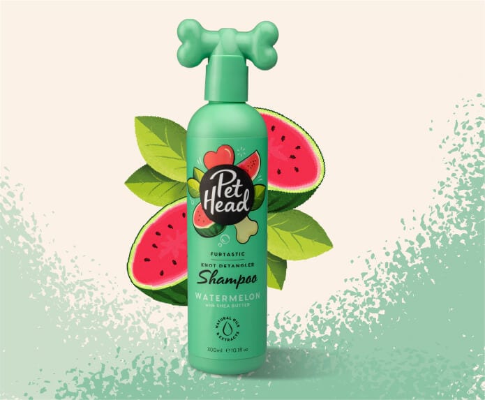 Product shot of the Pet Head Furtastic Shampoo