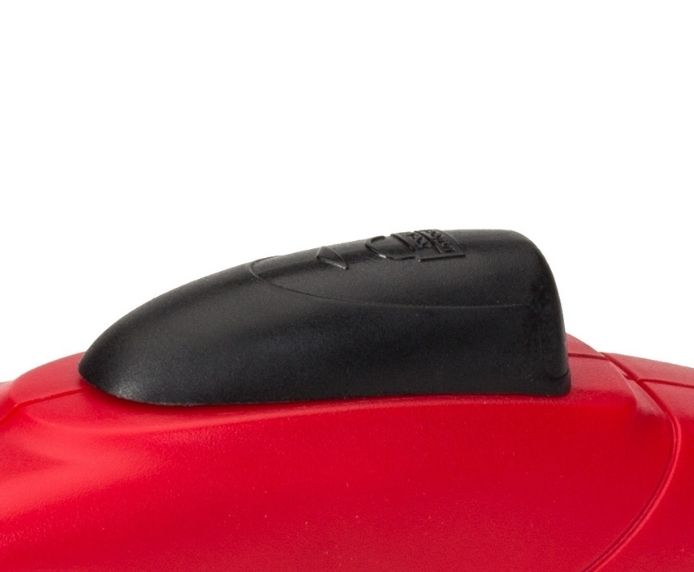 Close up of the one touch button on the Halti Retractable Lead